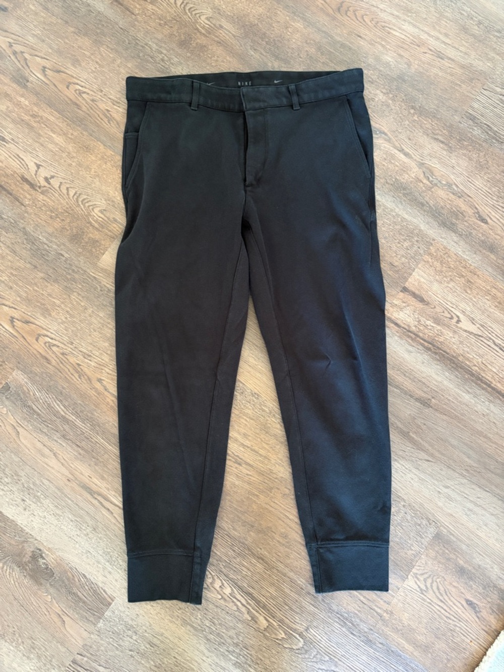 Nike Men's Black Slim Jogger Pants